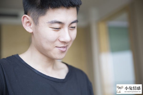 和男生聊天技巧