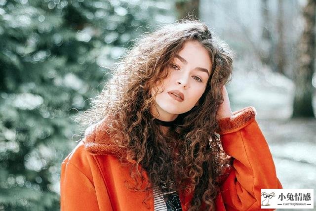 已婚女人怎么优雅地拒绝男人的追求？这4个手段很华丽！