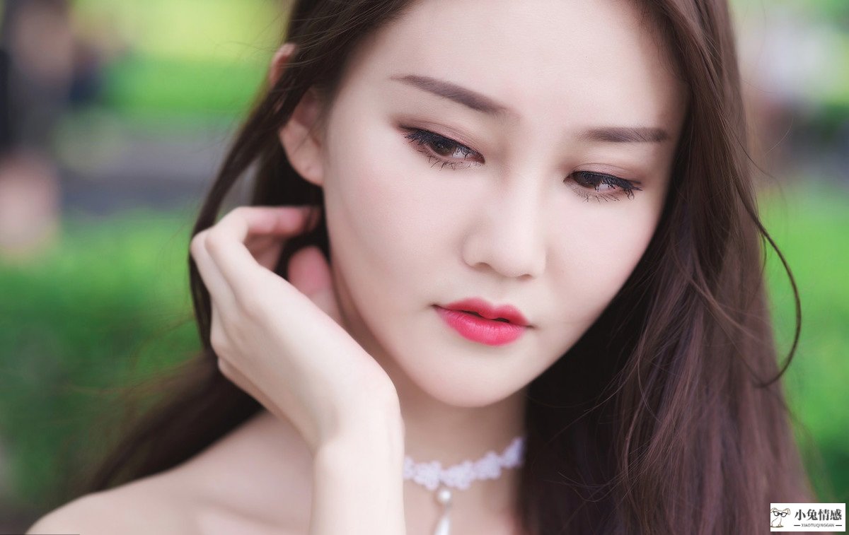 有“出轨”想法的女人，往往经常做这三件事！男人发现了得小心