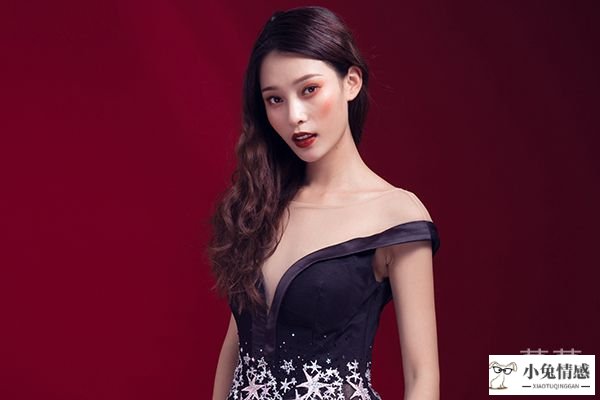 丈夫老是怀疑老婆出轨
