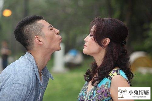 女人比男人年龄大的爱情里，男人会是真爱吗？两个故事告诉你答案