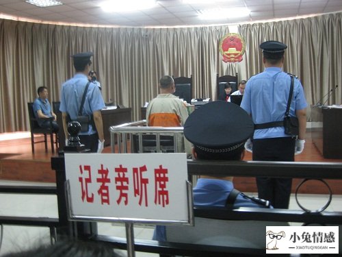 庭审笔录笔录_离婚诉讼庭审笔录_行政诉讼法庭审笔录