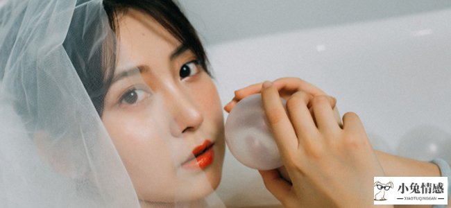和陌生女孩聊天技巧-跟女孩聊天技巧