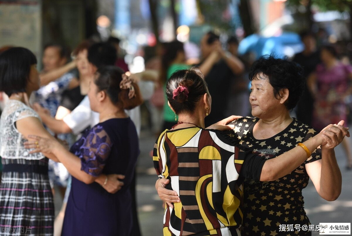 喜欢跳交谊舞男人心里