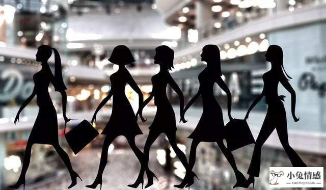 女人比基尼想法