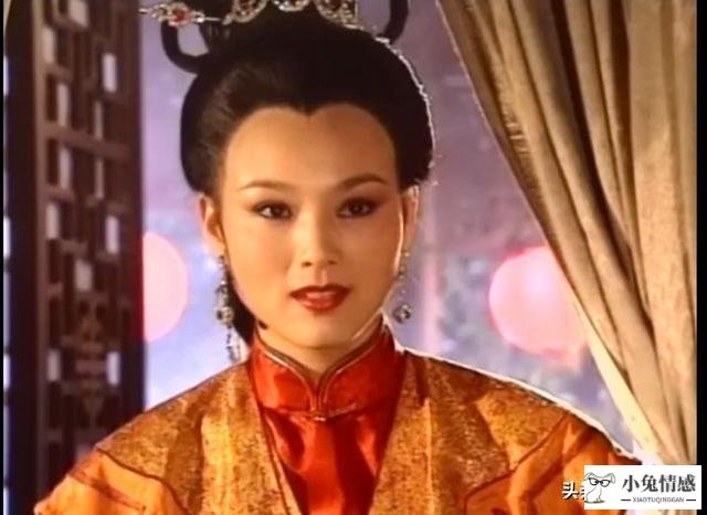 小说里美得让人心碎的句子_小说里触动人心的语句_藏在男人心里的话