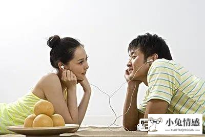 情侣之间聊天说话技巧
