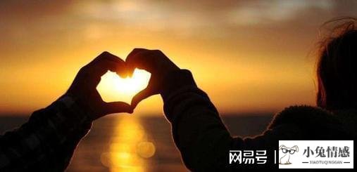 异地军恋情侣网名等待_异地恋情侣之间聊什么_男人之间为啥喜欢聊别的女人