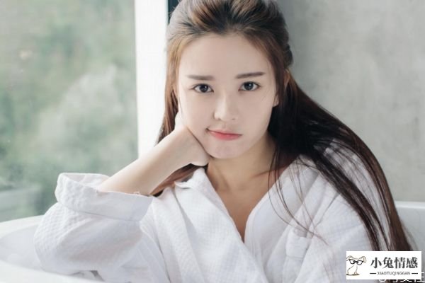 男女之间的相亲聊天技巧 男女之间的相亲怎么聊天