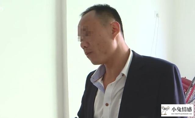 <b>男子撞见妻子与老板婚外情敲诈</b>