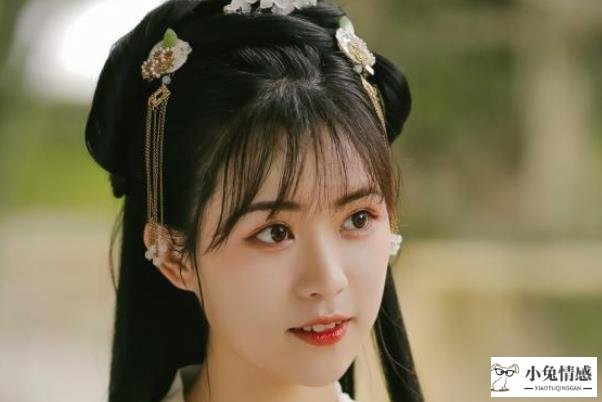 完美:高情商聊天术去追女孩子 优秀男人脱单技巧