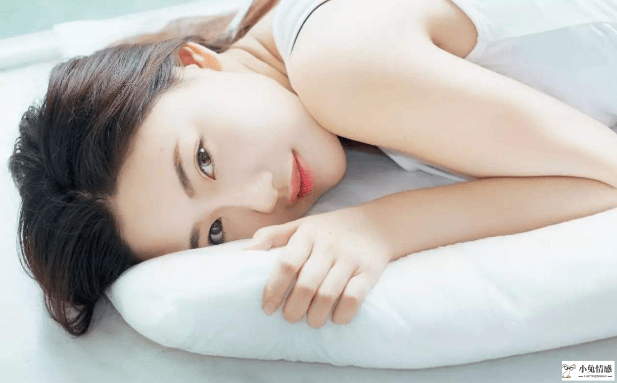 50岁女人出轨的想法_女人出轨前的想法_出轨的女人分手心想法