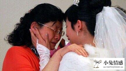 女人出轨不离婚主动配合老公做爱_老公出轨后要离婚_女人出轨后老公不理她为了小孩不离婚但是还有话聊