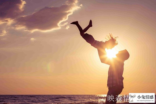 <b>妻子发现丈夫出轨？伉俪必须要迈过四个坎，婚姻才气长恒久久！</b>