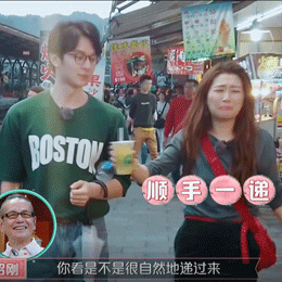 否认马蓉是校花 她出轨不奇怪_男孩出轨否认女友是什么节目_rita为什么否认是家驹女友