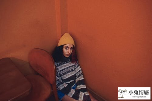 六个“信号”，说明女人已经喜欢上你了，男人别不懂